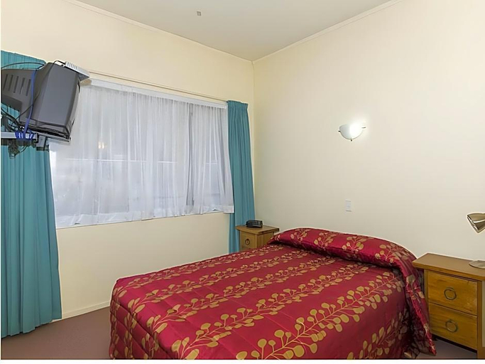 Bedroom 3, Asure Fernhill Motor Lodge, Hutt city