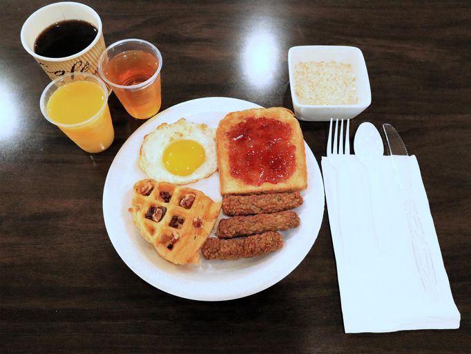 Food & Drinks 5, Americas Best Value Inn Blytheville, Mississippi