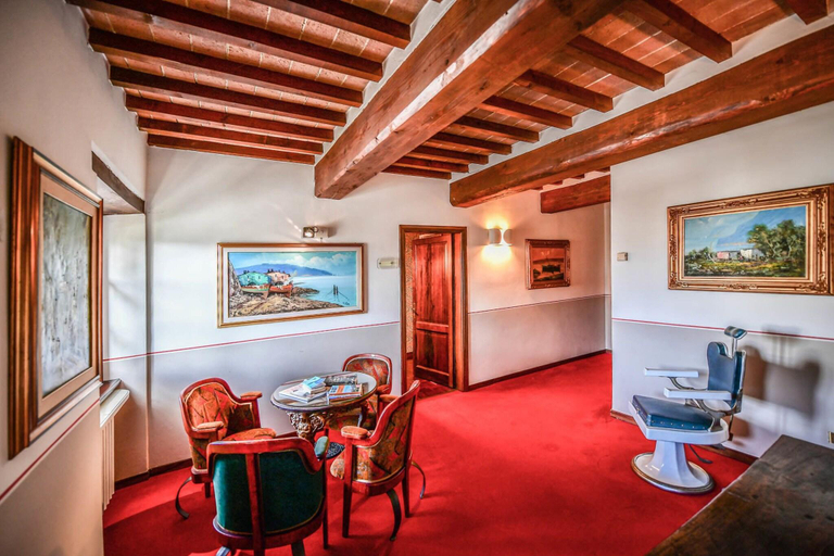 Public Area 2, Relais Oroscopo, Arezzo