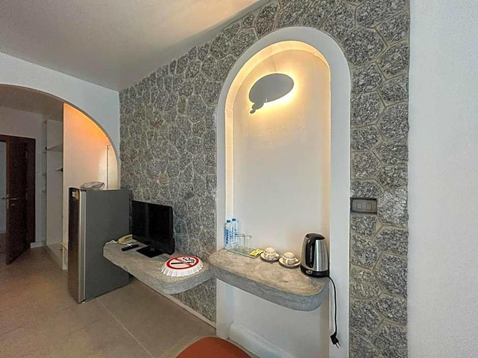 Bathroom 3, Benyada Lodge, Phuket Island