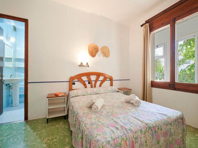 5, Apartment by the Beach in Spain's Costa Brava, Girona
