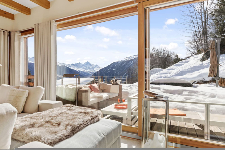 Room 5, Tigers Nest In Swiss Alps, Hérens