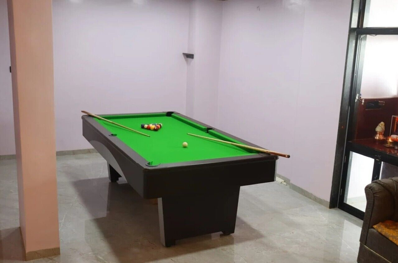 Billiards 2, Vista Hill, Satara