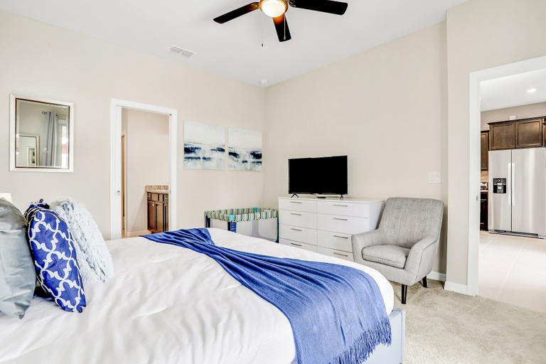 Room 4, Spacious Resort Home With Private Pool, Game Room, & Abundant Amenities, Polk