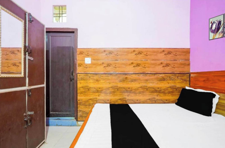 Room 5, The Pushpanjali Hotel Haldwani, Nainital
