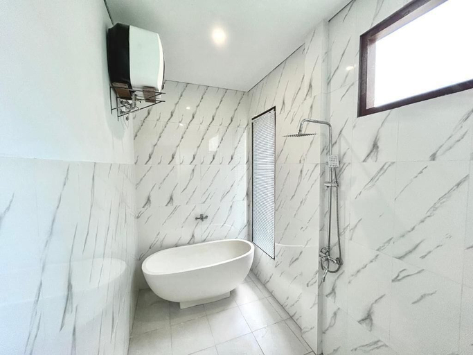 Bathroom, Widhiana Villa Ubud, Gianyar
