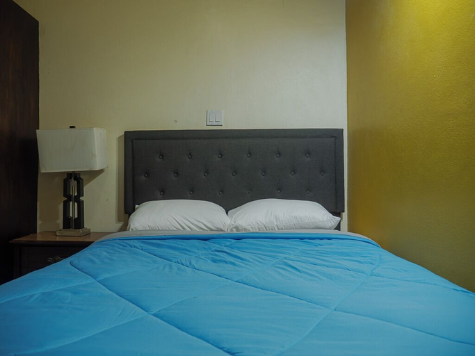 Room 3, Getaway Homes