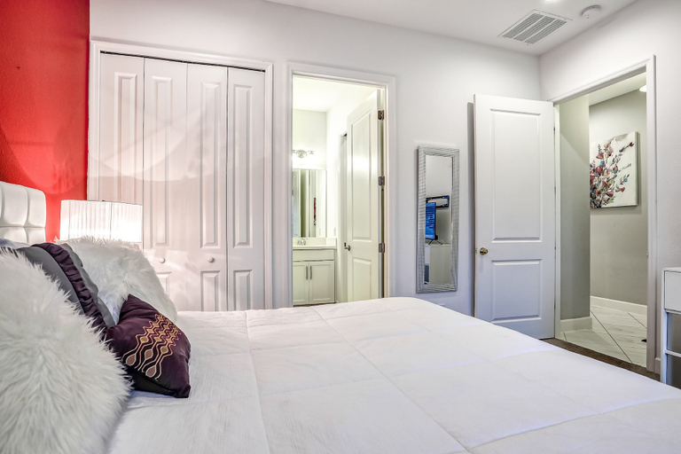 Room 5, Family-friendly Home With Private Pool, Wifi, Central AC, & Private Washer/dryer, Polk