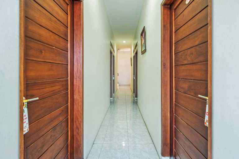 Public Area 2, 1370 Sudirman Guesthouse Syariah, Garut