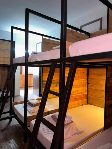 Room 2, Yellow Umbrella, Cebu City