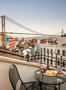 Others 5, New Bosphorus Hotel, Beşiktaş
