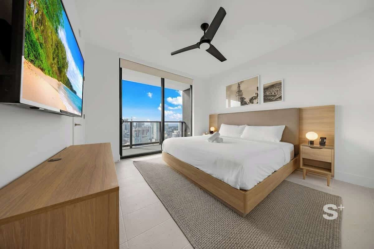 Room 5, Luxe 1-BD Condo with Stunning DTW Views, Miami-Dade