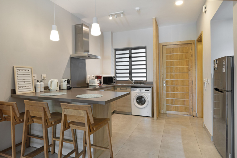 Others 5, Choisy Les Bains M2