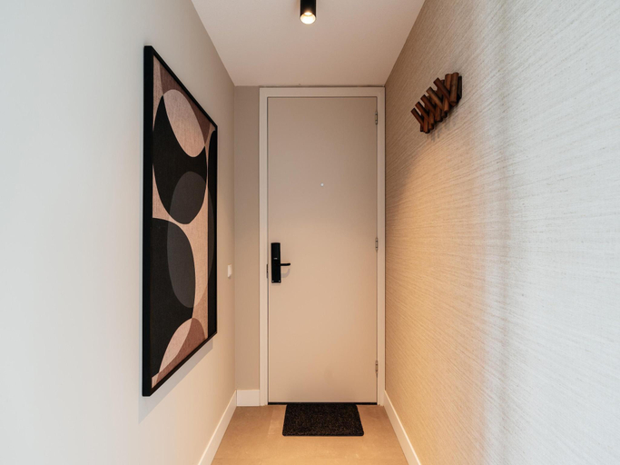 5, 1 Bedroom Apartment in Den Haag, Den Haag