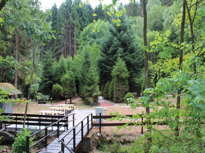 Garden, Lavish Hambachtal Holiday Home, Birkenfeld
