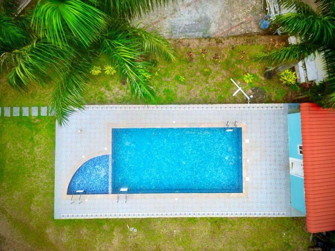 Sport & Beauty 2, Elegance Homestay, Chikmagalur