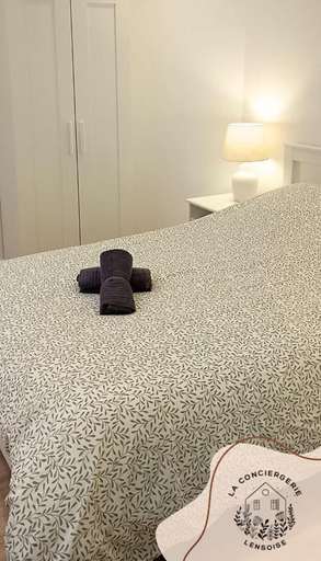 Room 4, Le Cantin 4 Pers Wifi Courette Bollaert, Pas-de-Calais