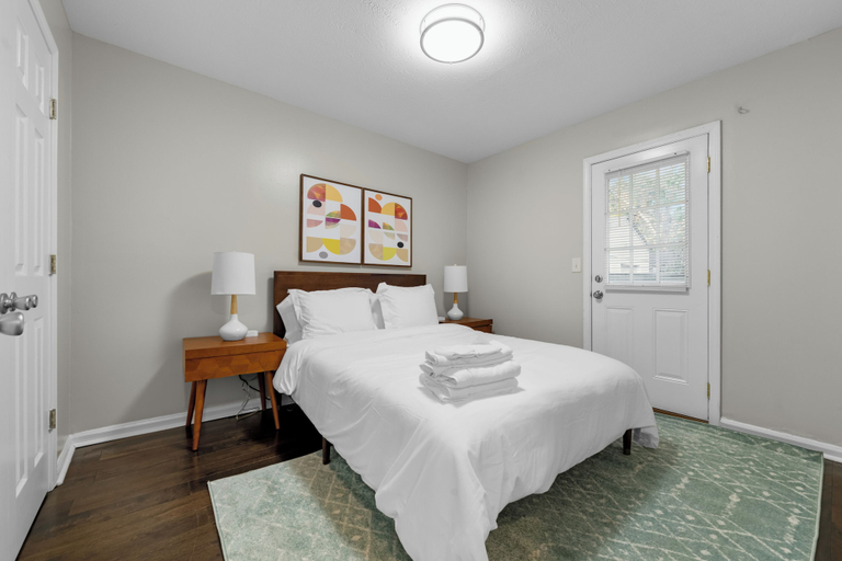 Room 4, 11th Ave unit A, Muscogee