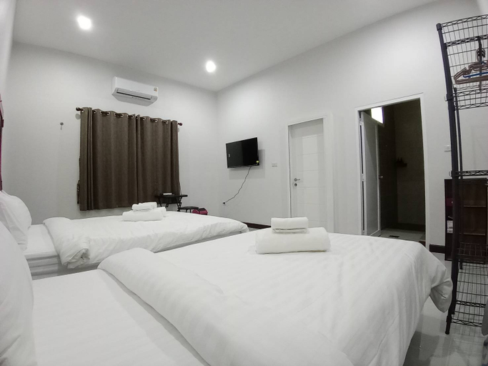 Bedroom 2, Deecozy Hatyai Three (One:Two) 1BR, Hat Yai