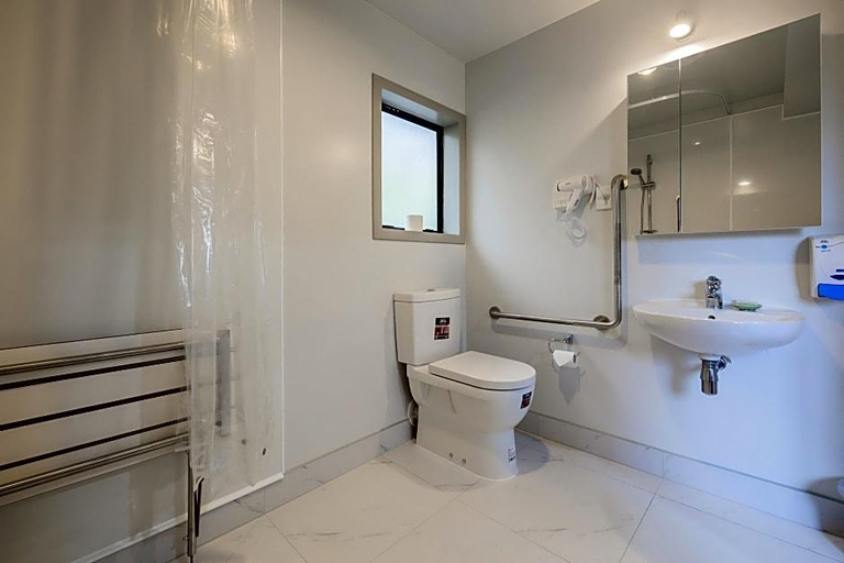 Bathroom 4, Greenlane Motel, Waitakere