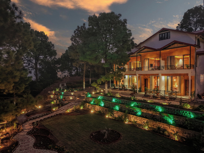 Exterior 4, ELIVAAS 1BHK Pine View Resort, Solan