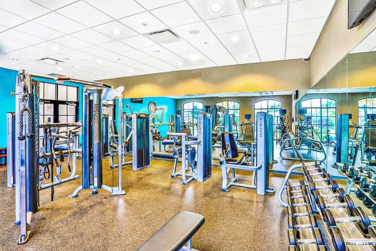 Fitness facility, Family Home Boasting Entertainment for Everyone With a Pool, Osceola