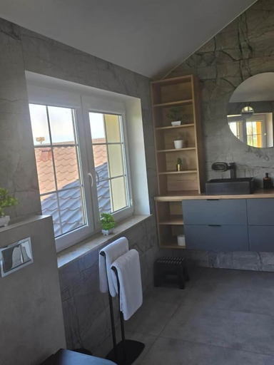 Bathroom, Dworek Dębówko Jadwiga Jeżewicz, Bartoszyce