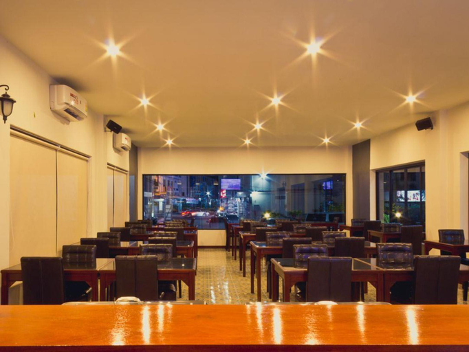Food & Drinks 5, Chada Veranda Hotel, Muang Khon Kaen