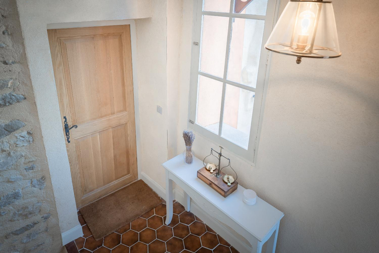 Bathroom 2, La Maison de Beaumont, Vaucluse