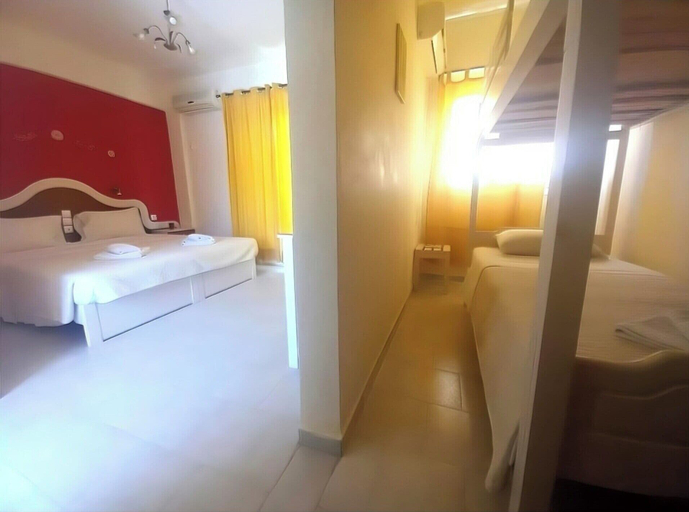 Bedroom 3, Antigoni, Crete