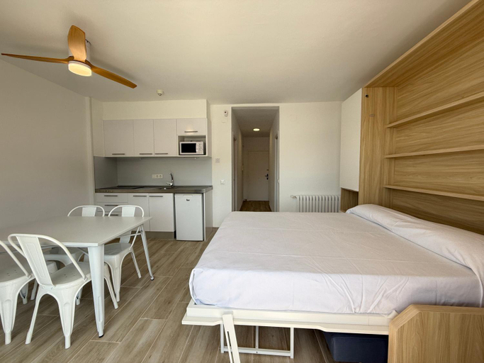 Bedroom 2, Agi Rescator Resort, Girona