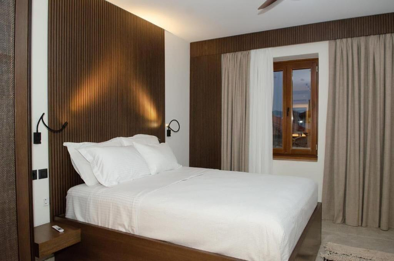 Bedroom 3, Leone Suites, West Greece