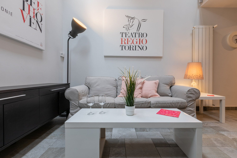 Room 5, Loft Regio by Wonderful Italy, Torino