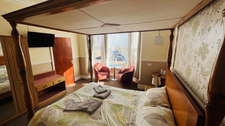 Room 4, Clarence House, Lincolnshire