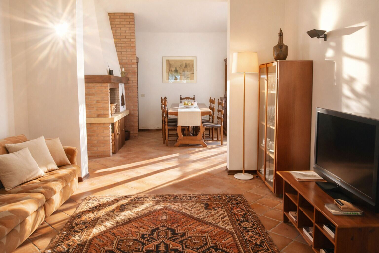 Living area 5, Villa Marcolina, Siena
