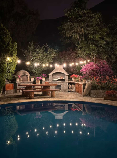 Room 5, w Charming 4BR Getaway w Pool BBQ Clay Oven, Lima