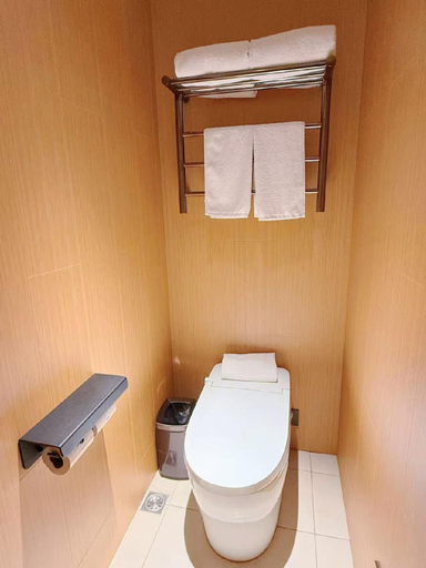 Bathroom 4, Ji Hotel Jinan Quancheng Plaza, Jinan