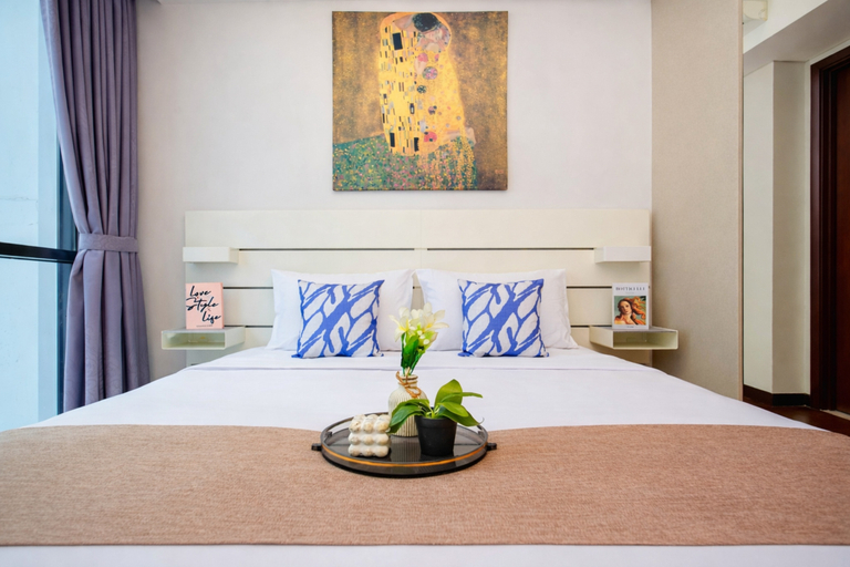 Bedroom 2, Chic and Roomy 2BR Space at Apartment Casa Grande Residence By Travelio, Jakarta Selatan