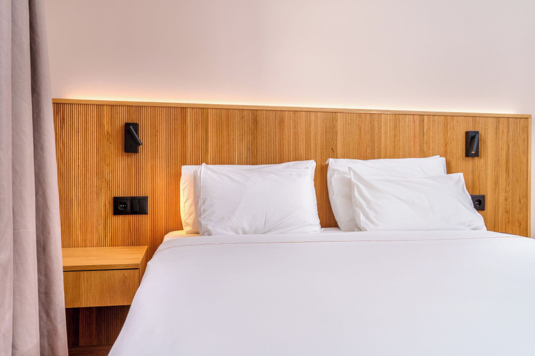 Bedroom 2, Cascais Hotel, Cascais