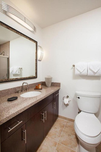 Bathroom 5, Winners Circle Solana Beach Del Mar Resort, San Diego