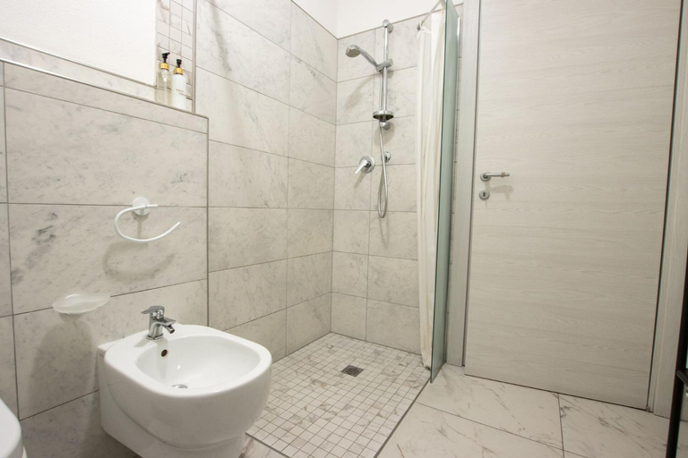 Bathroom 2, R&B Giardino 34, Forli' - Cesena