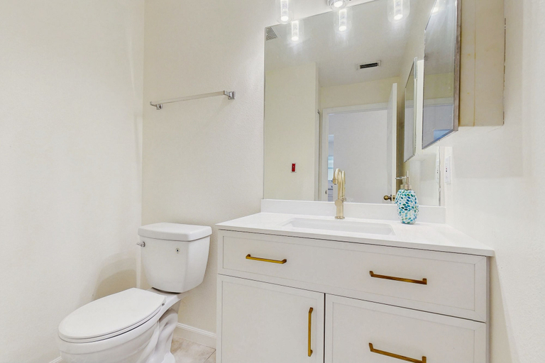 Bathroom 4, Single-level Home With Private Pool, Close to Shopping & Attractions, Lake