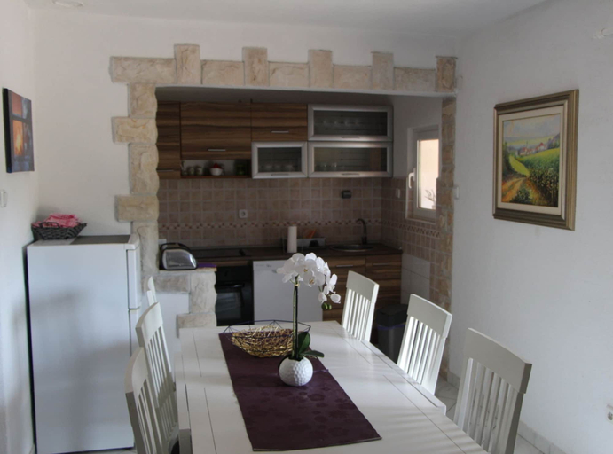 Dining room 5, Holiday Home Nadalina, Vodice