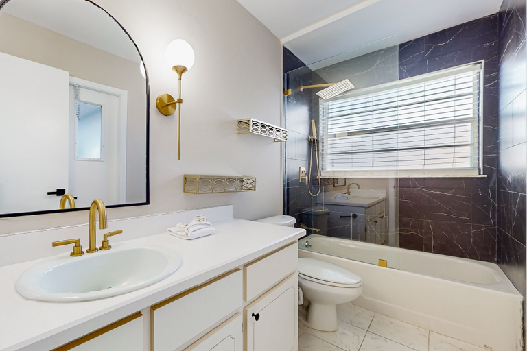Bathroom 4, Spacious Dog-friendly Home W/private Pool, Pong Pong, Near Disney, Osceola