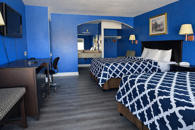 Bedroom 3, Apollo Lodge and RV Park, Freestone