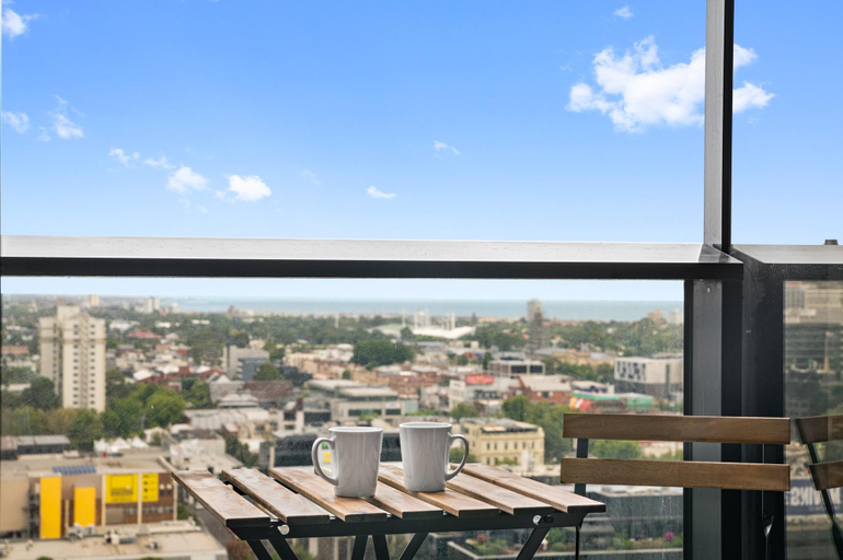 Exterior view, Central Southbank Apartment with Pool Access, Melbourne