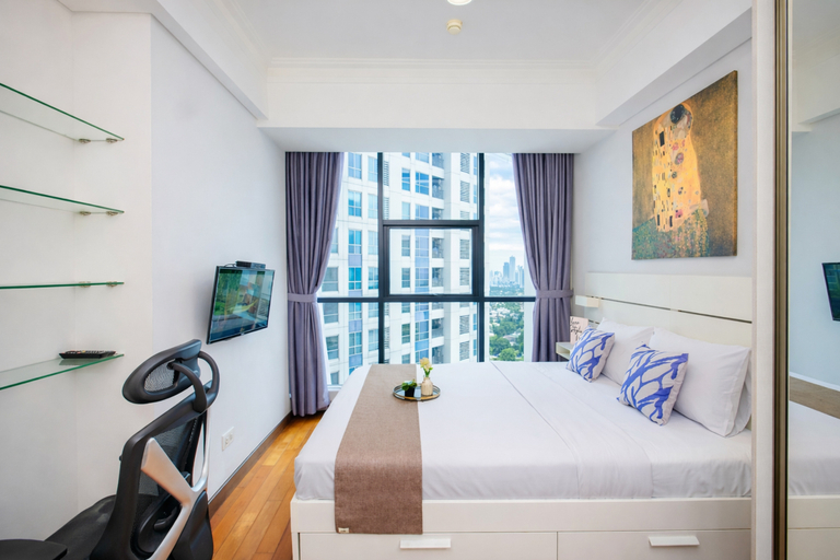 Bedroom 4, Chic and Roomy 2BR Space at Apartment Casa Grande Residence By Travelio, Jakarta Selatan