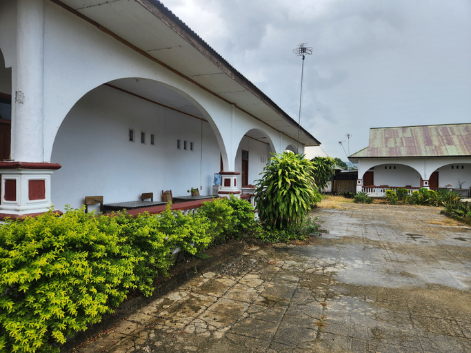 Others 2, Rukun Hotel, Gorontalo