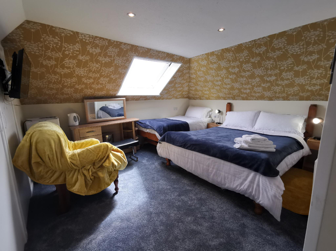 Bedroom 5, Aquarius, Cornwall