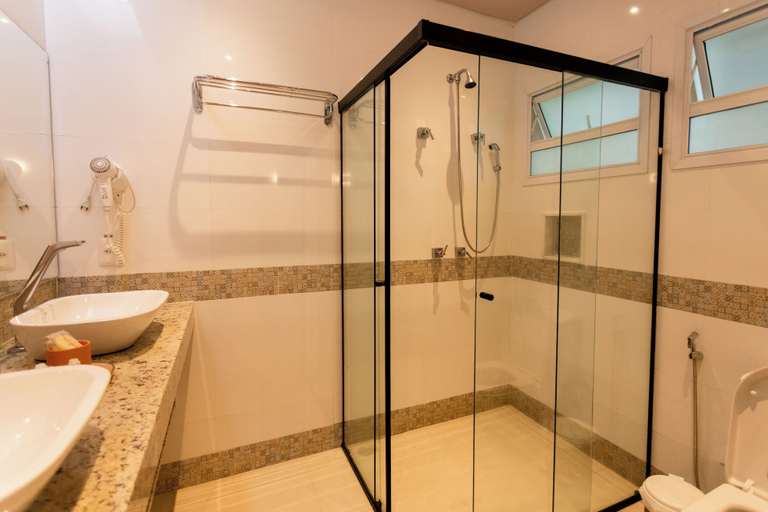 Bathroom 3, Amora Hotel, São Sebastião